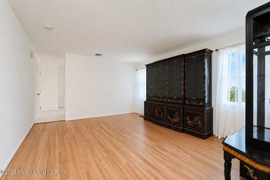 This must-see home is located in the desirable Rossville - photo 8