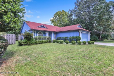 (private lake, pond, creek) Home For Sale in Jacksonville Florida