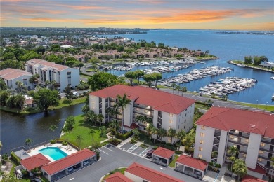 Caloosahatchee River Condo For Sale in Fort Myers Florida