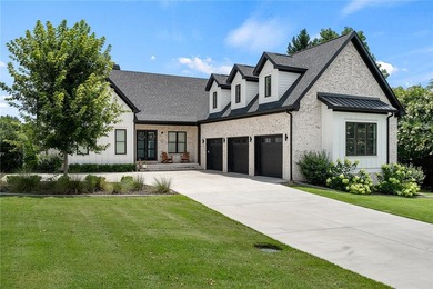 Welcome to an extraordinary custom-built residence where - photo 2