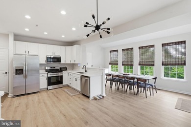 (private lake, pond, coastal) Home For Sale in Fort Washington Maryland