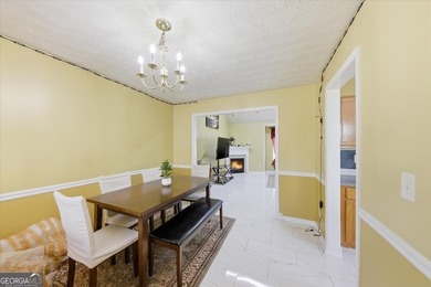 **PRICE REDUCED BELOW MARKET VALUE - MOTIVATED SELLER!** This is - photo 11