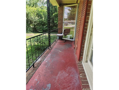 Great Location. 4 bedroom, 3 full bathroom homes is in need of - photo 3