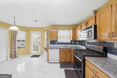 **PRICE REDUCED BELOW MARKET VALUE - MOTIVATED SELLER!** This is - photo 14