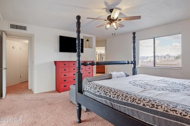 Spacious golf course home located on the greens in the desirable - photo 14