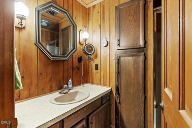 Open Waterfront. Unforgettable Views. Timeless Character - photo 22