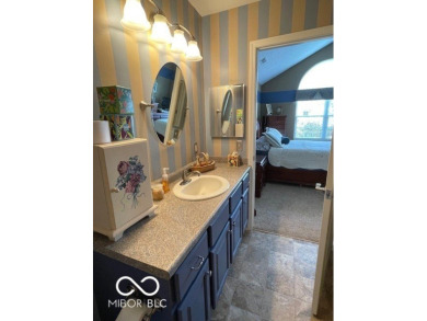 Villas at Timber Run beauty! Vaulted ceilings in the bedrooms