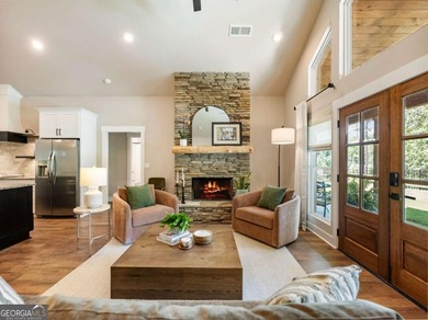 Welcome home to peaceful country living with all the modern - photo 3
