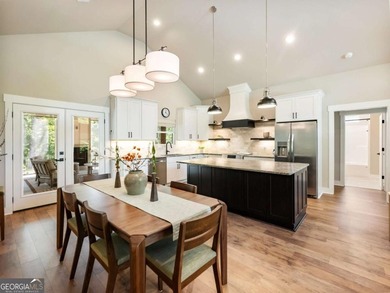 Welcome home to peaceful country living with all the modern - photo 7