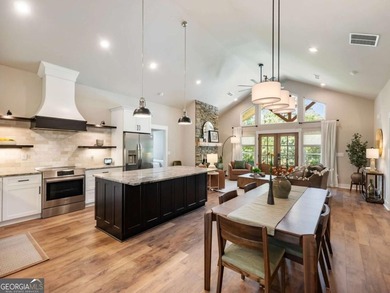 Welcome home to peaceful country living with all the modern - photo 9