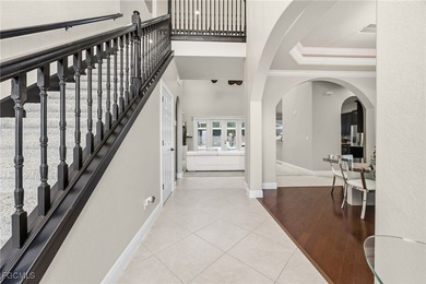 Welcome to your dream home in Naples! This stunning single - photo 6