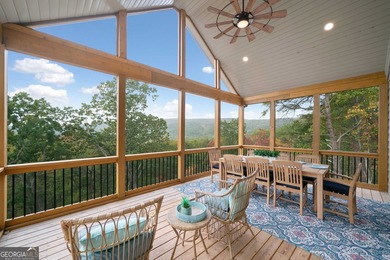 Multi-Generational Home! Must See! This Mountain retreat - photo 2