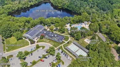 Totally updated and turnkey Concord model in Leisure Village - photo 14