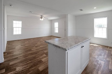 Welcome to this beautifully designed Champion Lake Manor model - photo 18