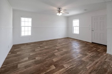 Welcome to this beautifully designed Champion Lake Manor model - photo 19