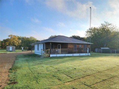 Lake Tawakoni Home Sale Pending in Wills Point Texas