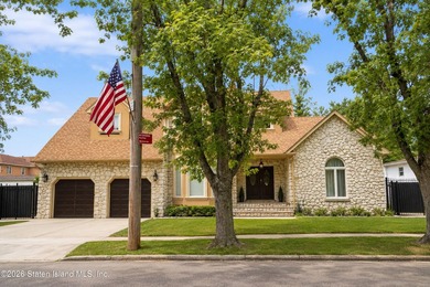 Looking for a fully custom, beautifully updated home in - photo 1
