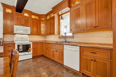 Experience breathtaking views and complete tranquility at 440 - photo 21