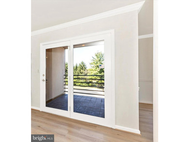 Charming Luxury Condo on the edge of Baker Park. Discover the - photo 22