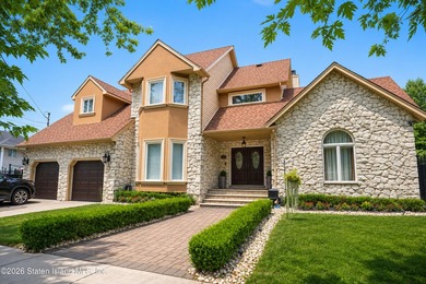 Looking for a fully custom, beautifully updated home in - photo 3