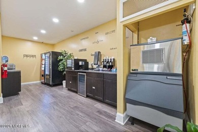 Totally updated and turnkey Concord model in Leisure Village - photo 31