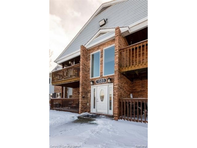 Detroit River Condo Active Under Contract in Trenton Michigan