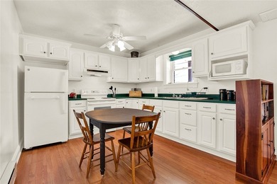 Experience breathtaking views and complete tranquility at 440 - photo 38