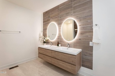 Discover this extensively renovated custom home, perfectly - photo 49
