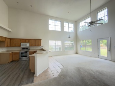 Welcome to Emerald Lakes and your newest REO real estate - photo 6
