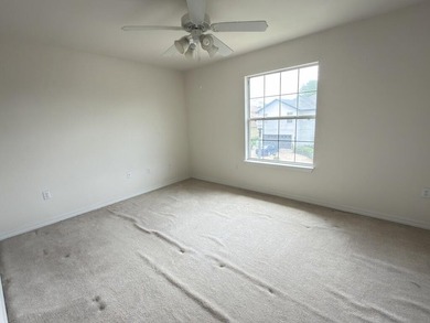 Welcome to Emerald Lakes and your newest REO real estate - photo 10