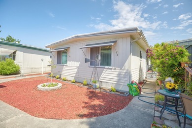 Rogue River Home For Sale in Grants Pass Oregon