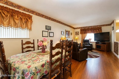 Welcome to 88 East Macon Avenue, a spacious 18-foot-wide - photo 7
