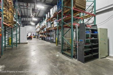 Approx. 27,461 Dock High Building on approx. 2.39 Acres. Core - photo 12