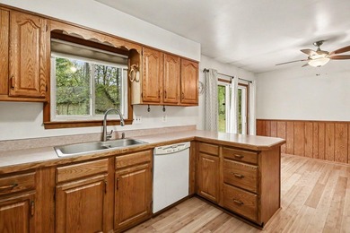 Beautiful stick built home in a wonderful neighborhood on a - photo 12