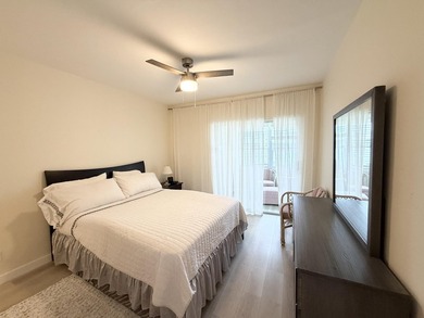 Beautifully upgraded and spacious 2-bedroom, 2-bath condo - photo 14