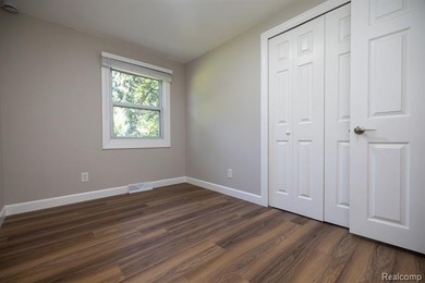 Completely updated and truly move-in ready, this charming ranch - photo 18