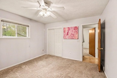 Beautiful stick built home in a wonderful neighborhood on a - photo 18