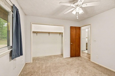 Beautiful stick built home in a wonderful neighborhood on a - photo 20