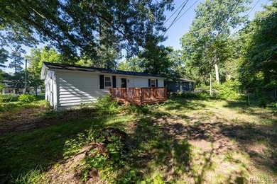Completely updated and truly move-in ready, this charming ranch - photo 24