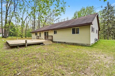Beautiful stick built home in a wonderful neighborhood on a - photo 35
