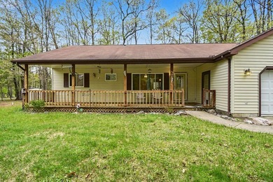 Beautiful stick built home in a wonderful neighborhood on a - photo 38