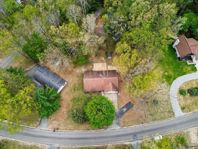 Beautiful stick built home in a wonderful neighborhood on a - photo 45