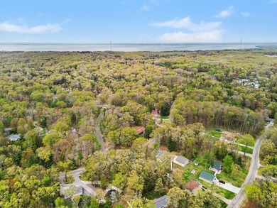 Beautiful stick built home in a wonderful neighborhood on a - photo 46