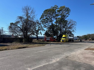 ** Opportunity Knocks ** Commercial Property Zoned ''Town - photo 1