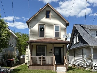 No Flood Insurance Required! Whether you're looking for a place - photo 2