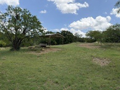 3.3 ACRES on Hubbard Creek Lake. Discover your own private - photo 3