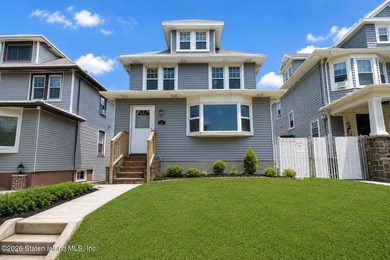 PROPERTY IS VACANT! PRICED TO SELL AS IS: CASH OFFERS ONLY - photo 2