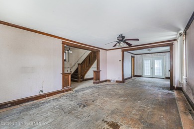 PROPERTY IS VACANT! PRICED TO SELL AS IS: CASH OFFERS ONLY - photo 10