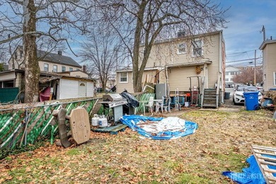Terrific opportunity to own this beautiful 1/2 Duplex. Great - photo 24