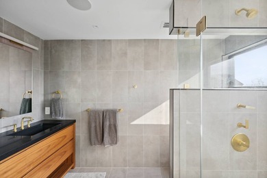 Located in the highly sought-after Ditch Plains neighborhood - photo 12